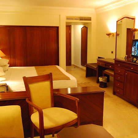 Cataract Layalina Naama Bay Hotel Sharm el-Sheikh Exterior photo
