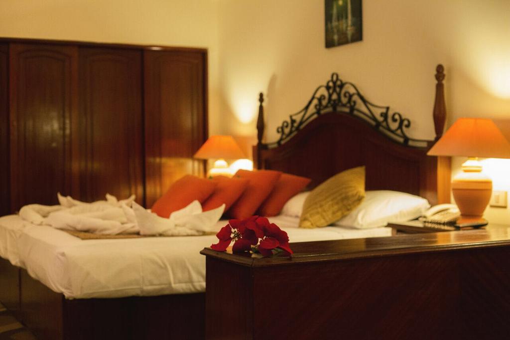 Cataract Layalina Naama Bay Hotel Sharm el-Sheikh Exterior photo