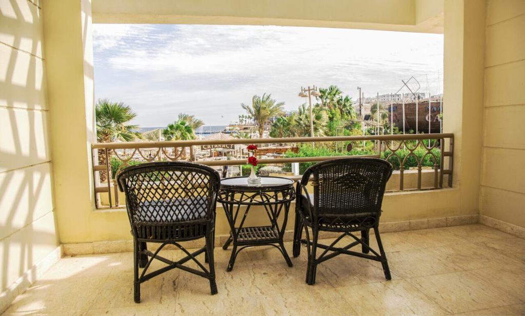 Cataract Layalina Naama Bay Hotel Sharm el-Sheikh Exterior photo